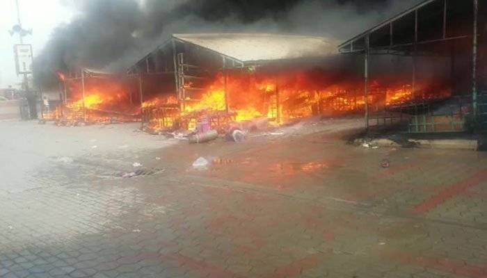 Fire breaks out in Islamabad's Sasta Bazaar
