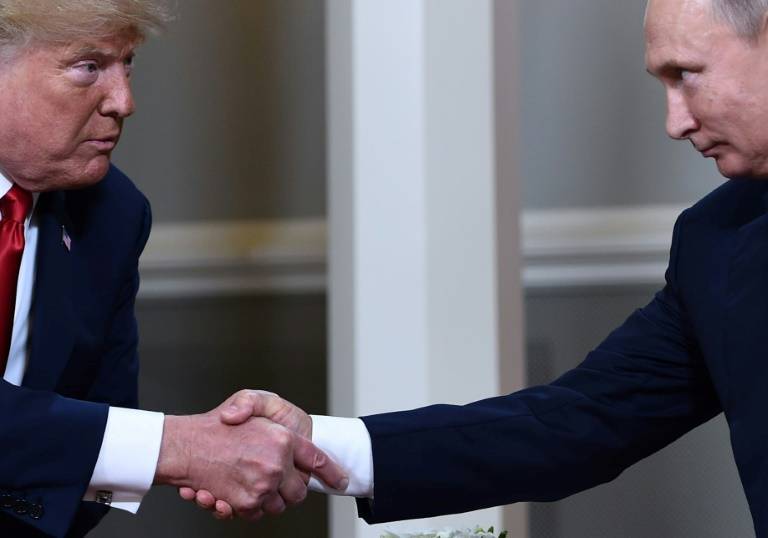 After Helsinki, Trump plans to host Putin in Washington
