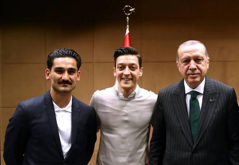 Ozil quits Germany side after 'racism' as Turkey applauds
