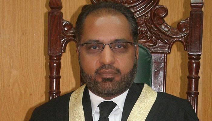 SJC issues show-cause notice to Justice Shaukat Siddiqui