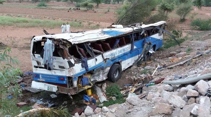 20 people killed in Kohat bus-tanker collision