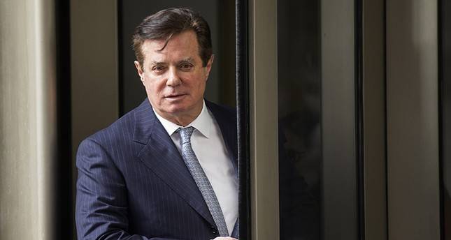 Ex-Trump aide Manafort pleads guilty, to cooperate with Mueller probe
