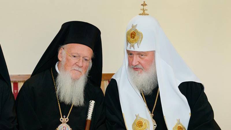 Russian Orthodox Church downgrades ties with Constantinople