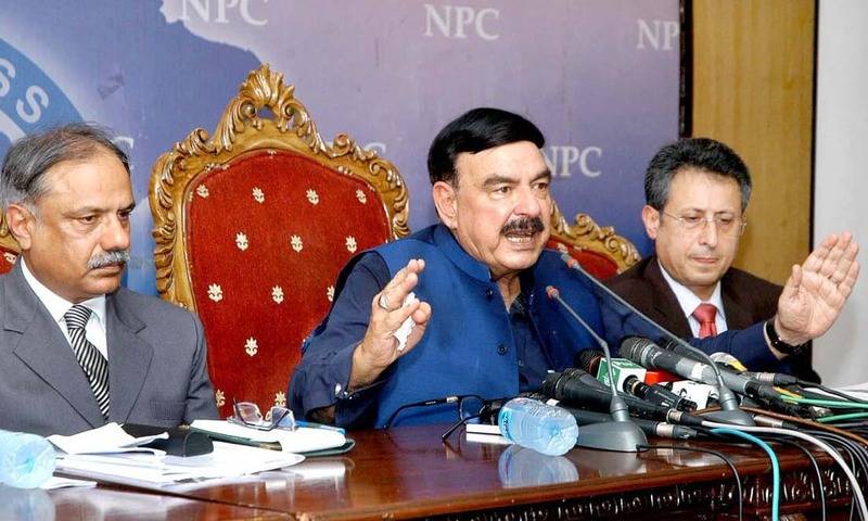 Water filtration plants to be installed at railways stations: Sheikh Rasheed