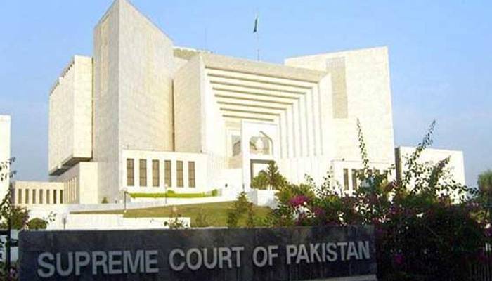 CJP orders to form committee for Anwar Majeed's medical examination