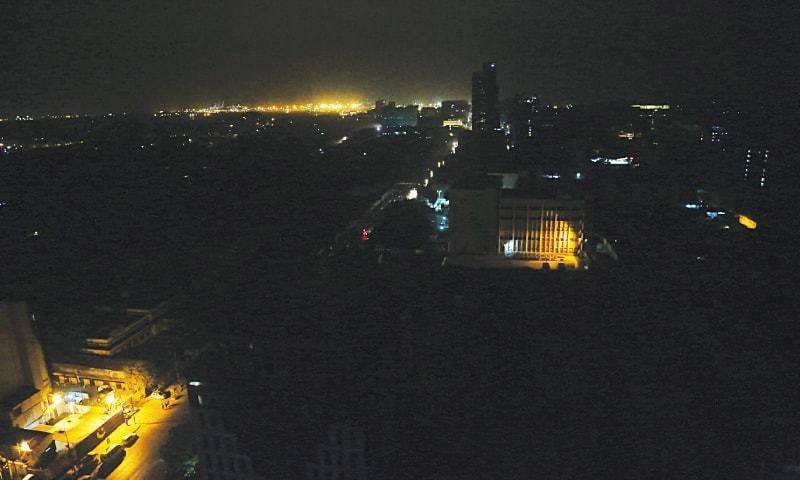 Various areas of Karachi face power outage 