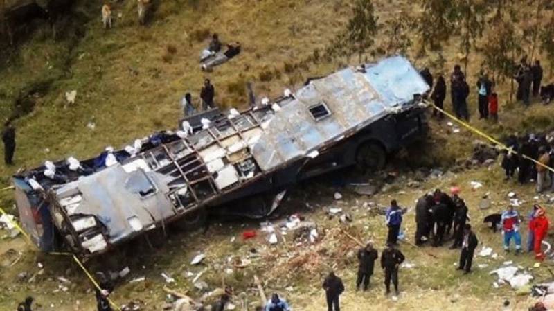 Road accident kills 17 in Kohistan