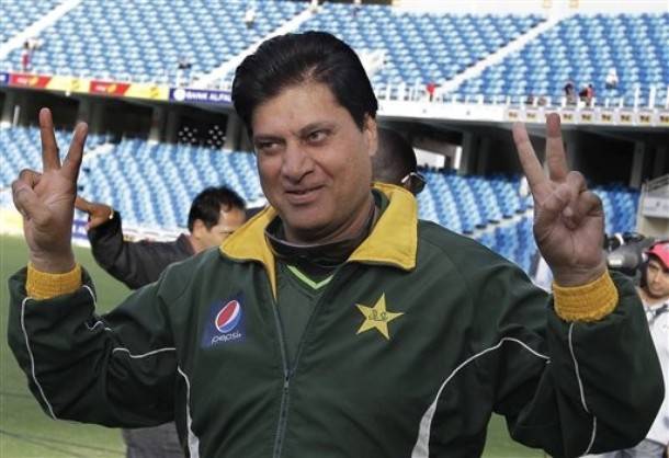 Mohsin Khan suggests PCB to relieve Sarfraz of Test captaincy