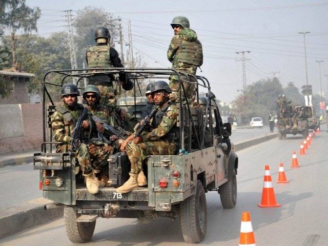 Security forces killed terrorist holding six civilians hostage in DI Khan: ISPR