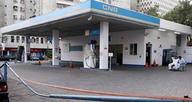 Transporters' strike enters fifth day due to CNG crisis in Karachi 
