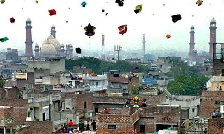 LHC orders Punjab govt to submit reply in Basant case on Jan 15