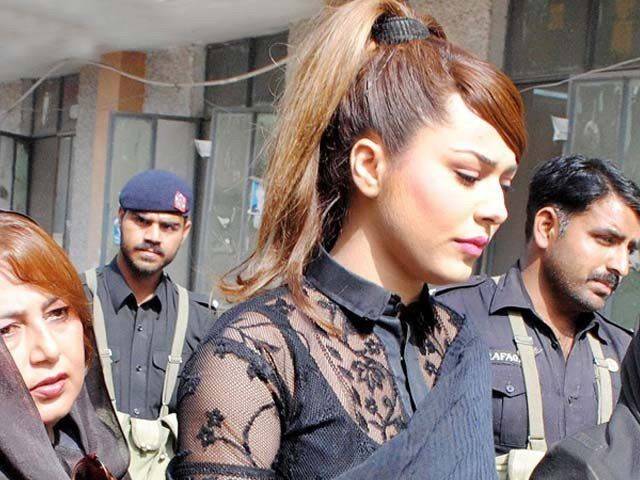 Ayyan Ali approaches LHC against issuance of her arrest warrants