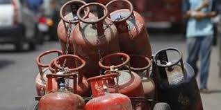 Children among seven injured in Islamabad gas leakage blast