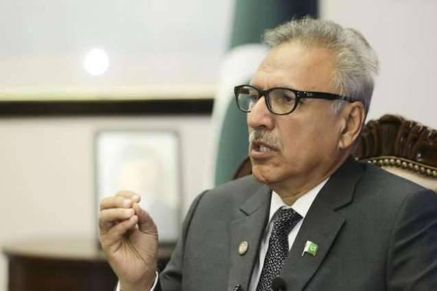 Karachi needs desalination plant to deal with water scarcity, says President Alvi