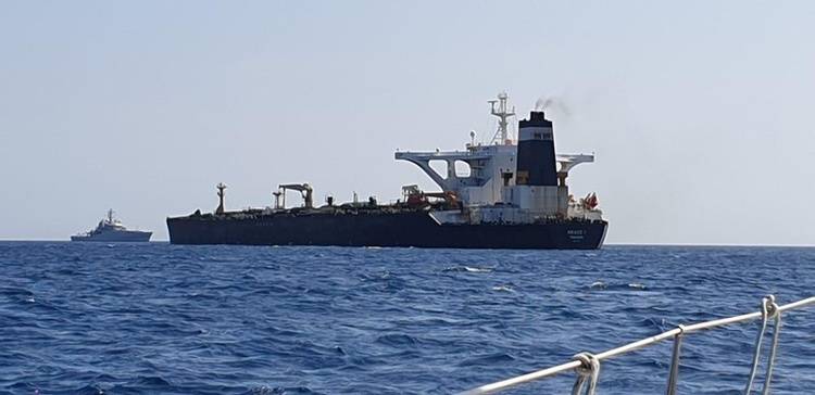 Iran calls on UK to immediately release its seized supertanker