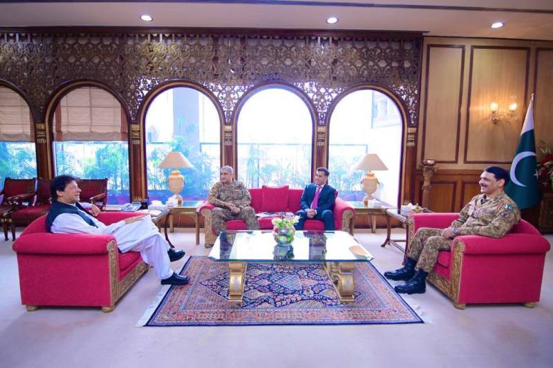 PM Imran, COAS Gen Bajwa discuss security matters