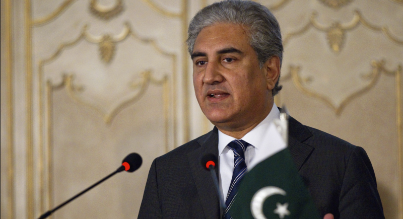 FM Qureshi urges US, World powers to persuade India for talks on Kashmir