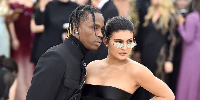 The Kardashian/Jenner clan breaks the internet yet again – Travis Scott’s grand birthday gesture