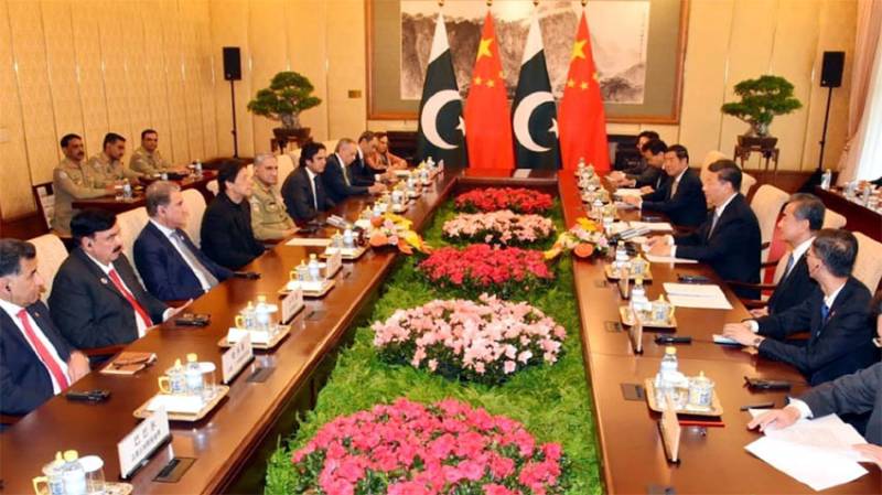 Pakistan, China reaffirm to further strengthen bilateral relations 