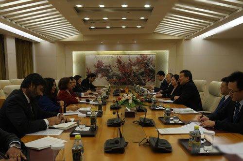China's Vice Foreign Minister meets Ambassador Hashmi in Beijing 