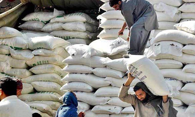 Crisis starts erupting in KP due to flour delivery from Punjab halted