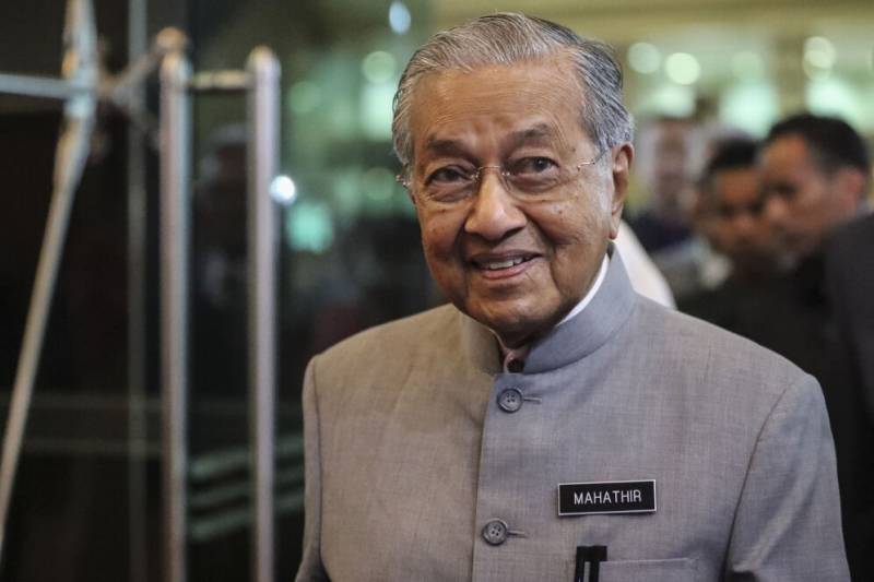Malaysian Prime Minister Mahathir submits resignation to king