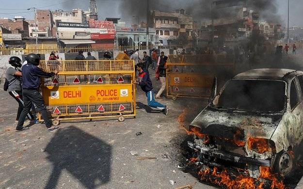 Five killed, dozens injured in clashes in Delhi ahead of Trump-Modi talks