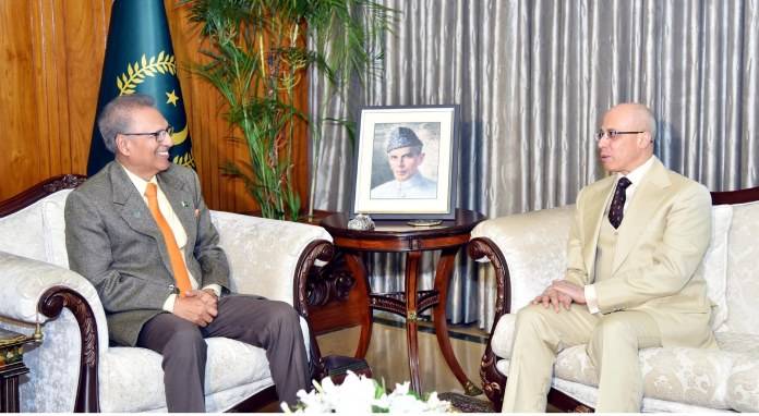 Pakistan to further expand relations with Egypt: President Alvi