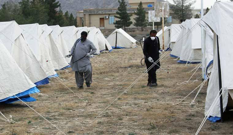 74 pilgrims from Iran reach quarantine centre in Jhang