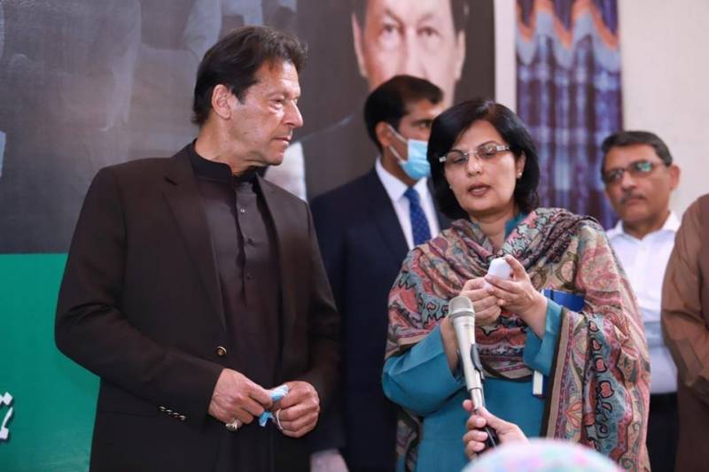 Pakistani doctors actively engaged in forefronts against COVID-19 worldwide: PM Imran