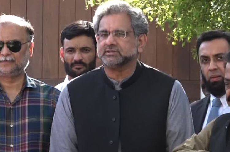 NAB decides to file supplementary reference in LNG case against Shahid Khaqan