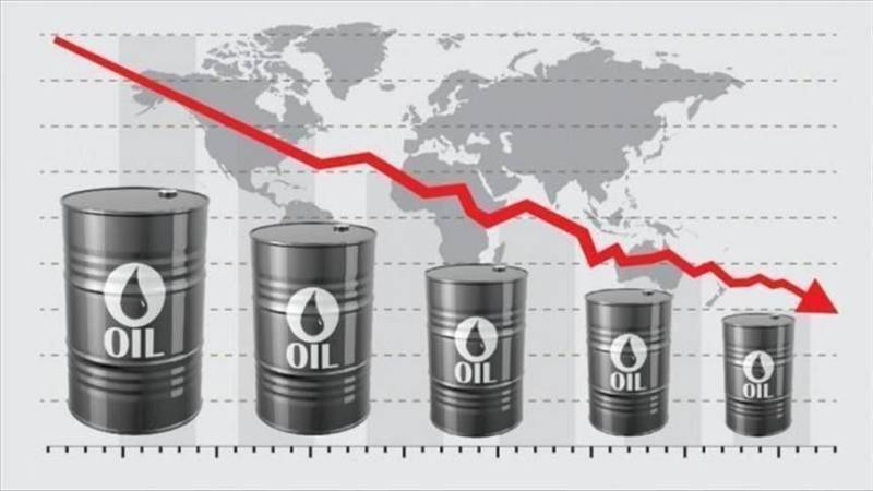 Oil prices remain low with virus-related low demand