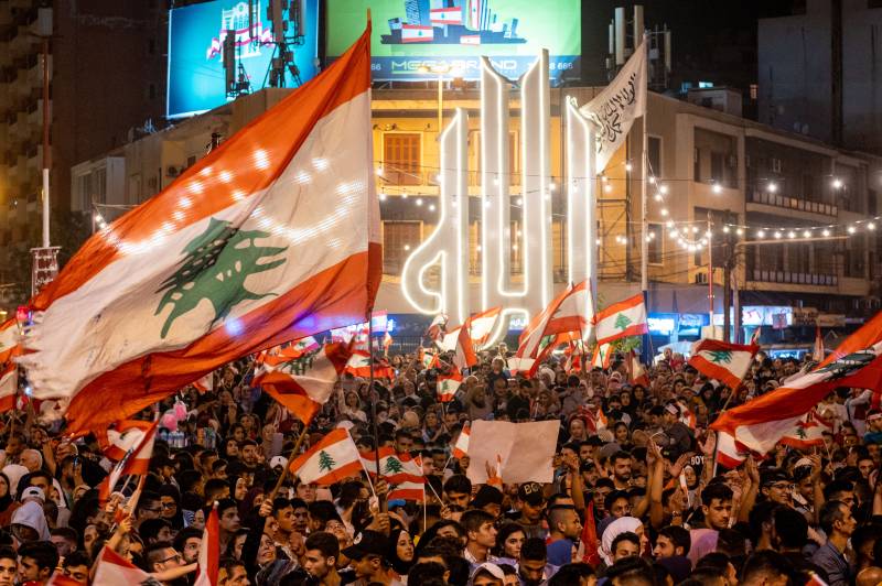 Lebanese PM Diab formally announces resignation of Government amidst protests