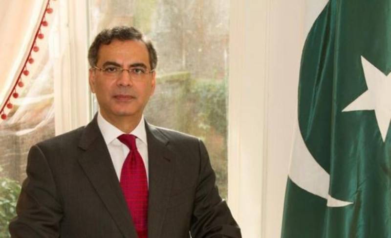Moazzam Ahmad Khan assumes office of HC for Pakistan in UK 
