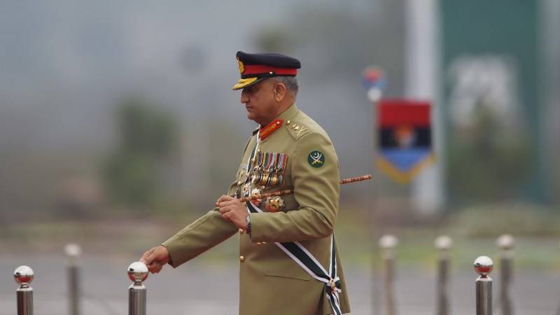 COAS Gen Bajwa visits logistic installations of Lahore Corps