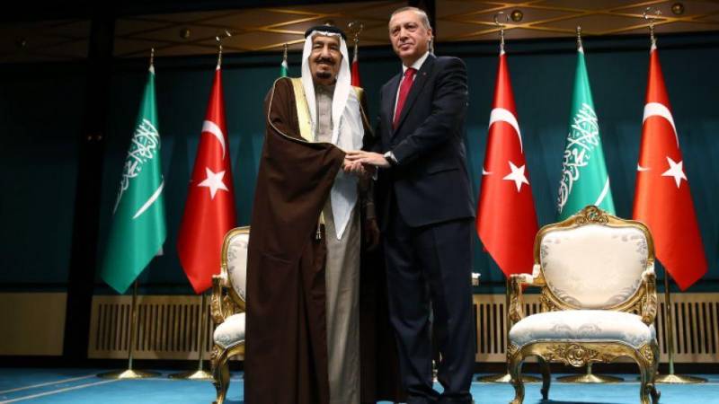 Turkish president, Saudi king discuss ties to resolve issues