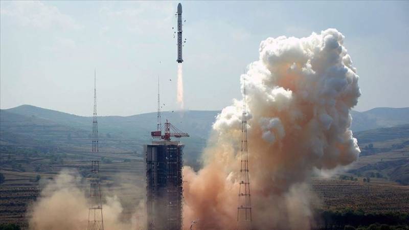 China launches historic mission to moon