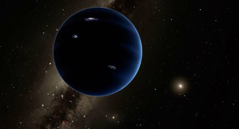 Astronomers discover bizarre exoplanet that behaves like elusive planet nine