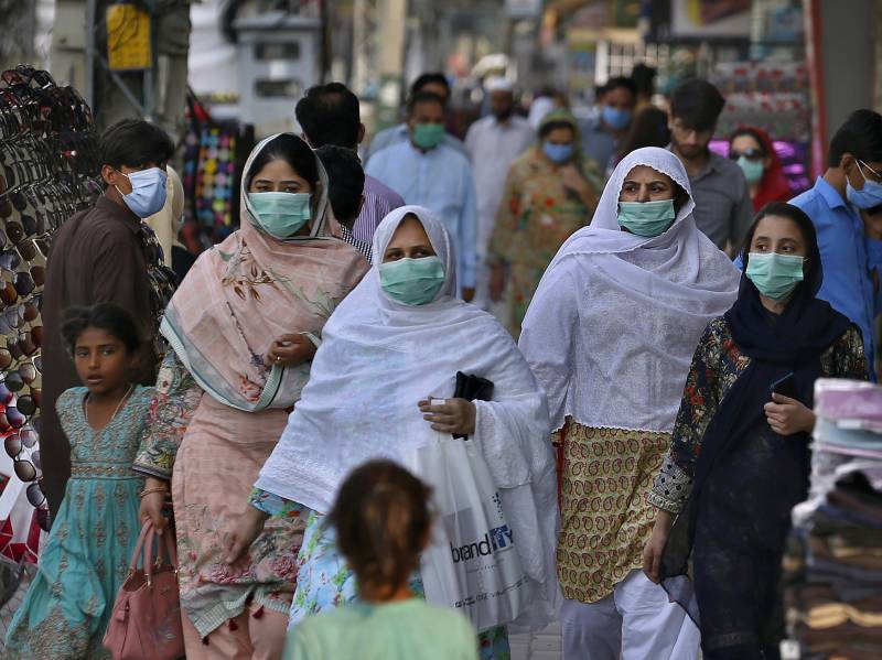 Pakistan reports 5,234 new coronavirus cases in one day