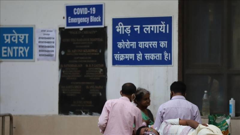 Daily COVID-19 infections now more than 400,000 in India