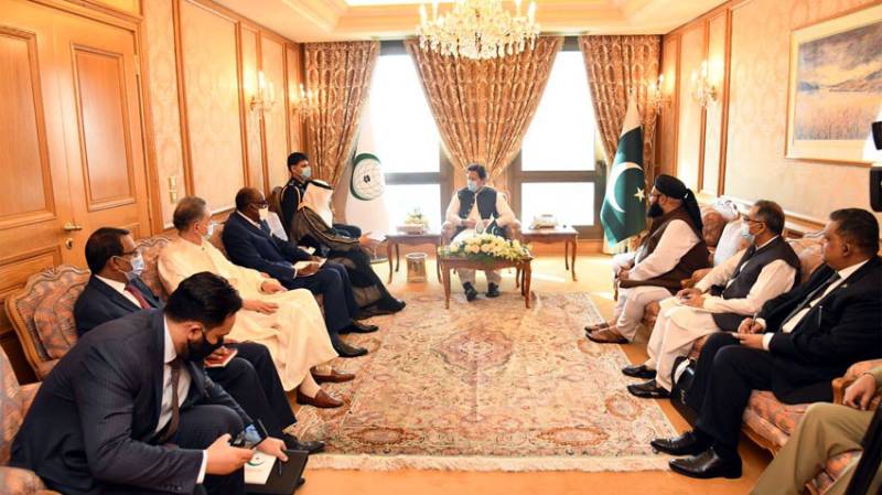 PM invites Imams of Haramain to visit Pakistan