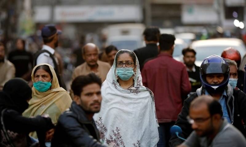 Pakistan reports 2, 566 new coronavirus cases, 135 deaths in one day