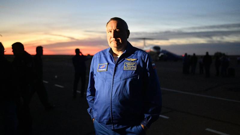 Russia's Space Chief invites Elon Musk home for cup of tea
