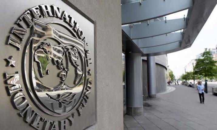 IMF asks Pakistan to increase income and sales tax, regulatory duty