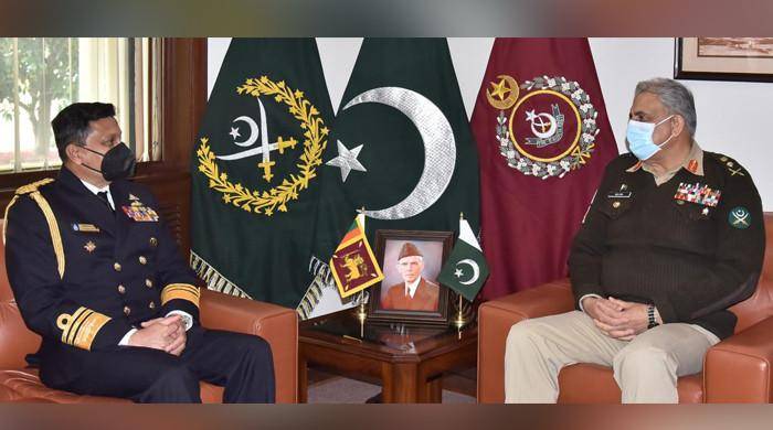 Sri Lankan Navy Commander calls on COAS Gen Bajwa