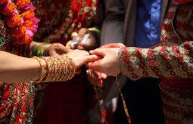 Indian girl ties knot with Pakistani boy