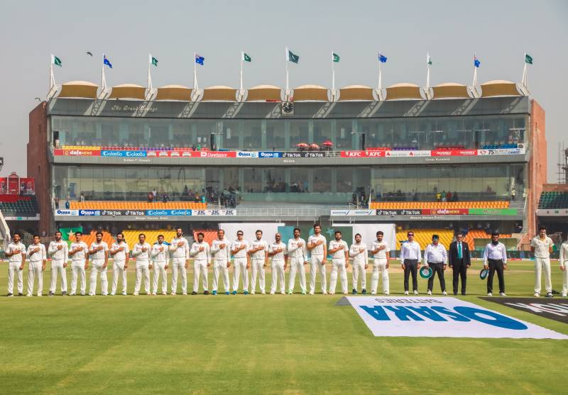 Pak v Aus: Third day starts with patriotic zeal and zest