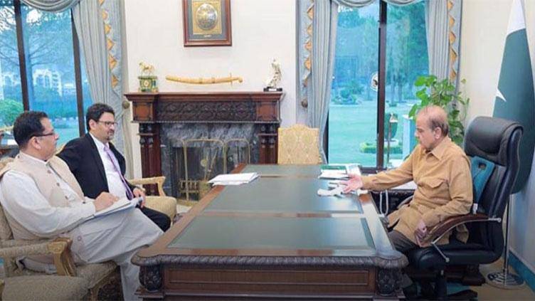 PM Shehbaz, Finance Minister discuss measures for relief to people