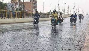 Weather update: It's raining in Karachi again