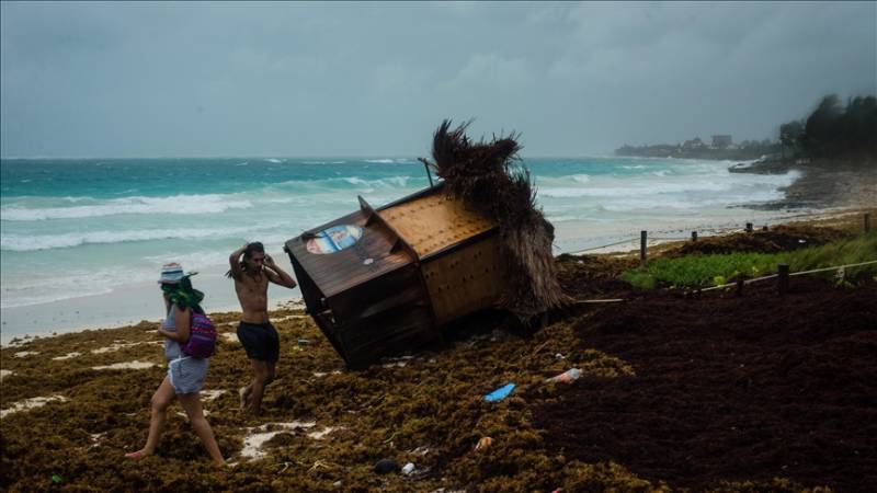 Hurricane Roslyn leaves 3 dead in Mexico